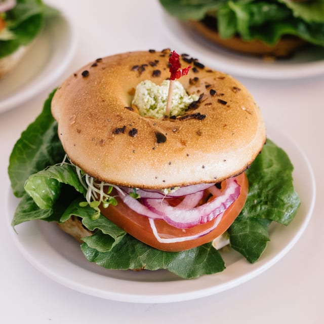 Pesto Veggie Bagel.